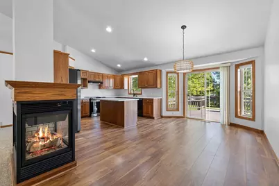 1188 Stillwater Court, Green Bay, WI 54313 - Photo 10