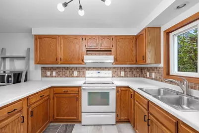 816 Smith Street, Green Bay, WI 54302 - Photo 18