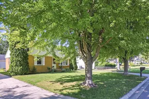 422 E Mission Rd, Green Bay, WI 54301 - Photo 70