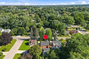 422 E Mission Rd, Green Bay, WI 54301 - Photo 54