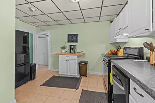 3 Eveline St, Oshkosh, WI 54901 - Photo 12