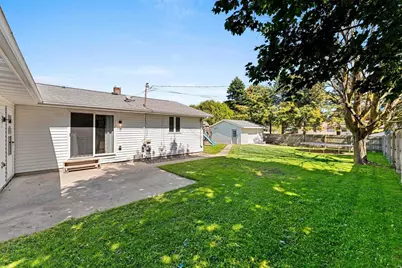 1306 Hillcrest Avenue, Kewaunee, WI 54216 - Photo 40