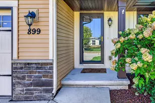 899 Lotus Trail, Menasha, WI 54952 - Photo 2