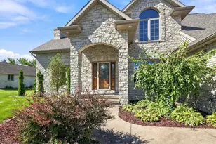 5044 Redbud Ct, Green Bay, WI 54311 - Photo 4