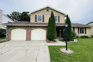 2565 Carmel Ln, Green Bay, WI 54311 - Photo 1