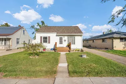 641 State Street, Menasha, WI 54952 - Photo 2