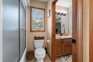 764 Saddlebrook Ct, Neenah, WI 54956 - Photo 50
