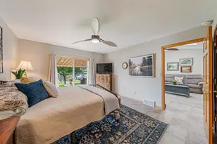 806 E River Dr, Omro, WI 54963 - Photo 12