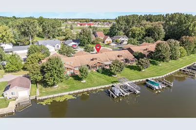 806 E River Drive, Omro, WI 54963 - Photo 40