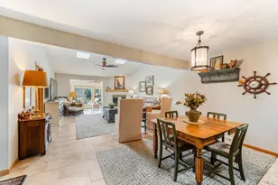 806 E River Dr, Omro, WI 54963 - Photo 8