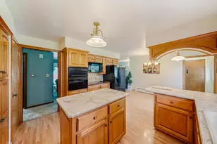 133 Villa Dr, Neenah, WI 54956 - Photo 10