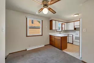 1104 Suydam St, Green Bay, WI 54301 - Photo 6