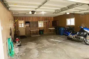 1255 April Ln, Green Bay, WI 54304 - Photo 20