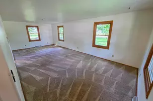 1310 Stead Dr, Menasha, WI 54952 - Photo 10