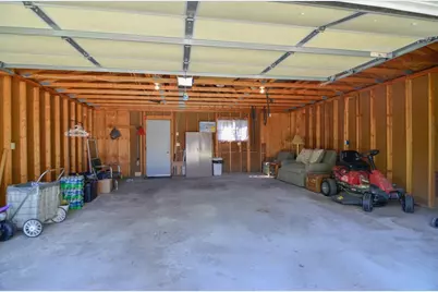 1253 Elm Street, Green Bay, WI 54302 - Photo 18