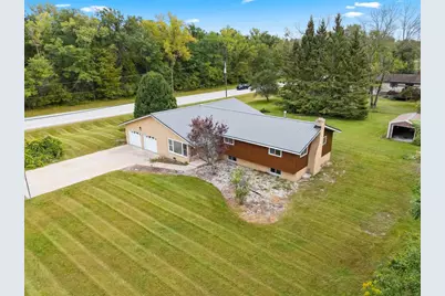 1529 Lakeview Drive, Green Bay, WI 54313 - Photo 40