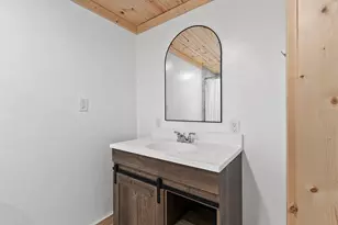 1529 Lakeview Dr, Green Bay, WI 54313 - Photo 24