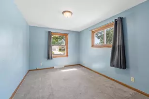 1024 E Lindbergh St, Appleton, WI 54911 - Photo 16