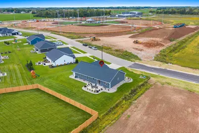 2347 Tigerwood Trail, De Pere, WI 54115 - Photo 58