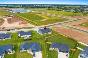 2347 Tigerwood Trl, De Pere, WI 54115 - Photo 62