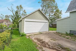 410 Naymut St, Menasha, WI 54952 - Photo 30