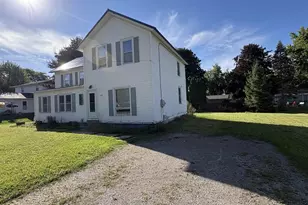 240 E State St, Bonduel, WI 54107 - Photo 2