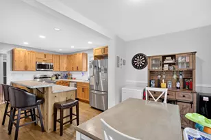 822 W 11th Ave, Oshkosh, WI 54902 - Photo 6