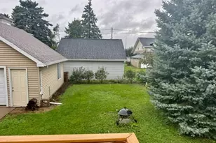 404 1st St, Menasha, WI 54952 - Photo 6