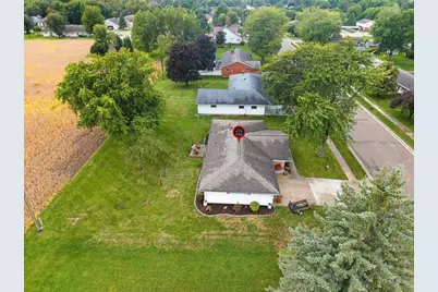 233 E National Avenue, Brillion, WI 54110 - Photo 16
