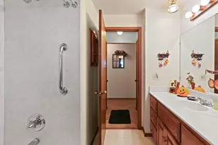 233 E National Ave, Brillion, WI 54110 - Photo 40