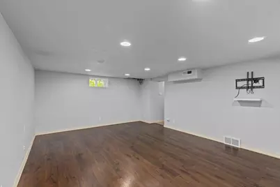 909 N 14th Street, Manitowoc, WI 54220 - Photo 24