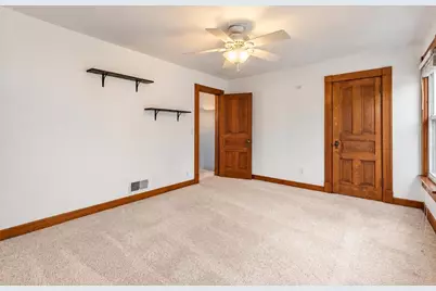 909 N 14th Street, Manitowoc, WI 54220 - Photo 20