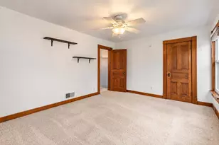 909 N 14th St, Manitowoc, WI 54220 - Photo 20
