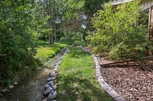 2663 Woodcrest Dr, Neenah, WI 54956 - Photo 54