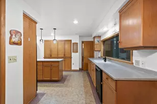 197 Pine St, Clintonville, WI 54929 - Photo 12
