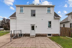 354 Oak St, Menasha, WI 54952 - Photo 42