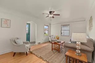 354 Oak St, Menasha, WI 54952 - Photo 8