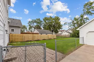 354 Oak St, Menasha, WI 54952 - Photo 36