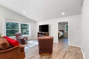 W5873 S Oak Park Cir, Shawano, WI 54166 - Photo 18