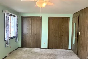 241 Butte Des Morts Dr, Menasha, WI 54952 - Photo 20