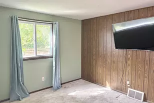 241 Butte Des Morts Dr, Menasha, WI 54952 - Photo 22