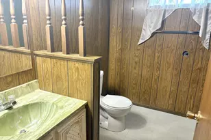 241 Butte Des Morts Dr, Menasha, WI 54952 - Photo 26