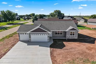 530 Willow Ct, New London, WI 54961 - Photo 40