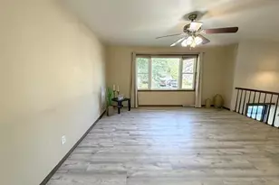 476 Hiawatha Dr, Brillion, WI 54110 - Photo 2