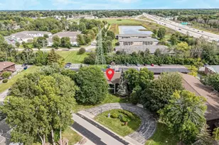 1699 Alcan Dr, Menasha, WI 54952 - Photo 20