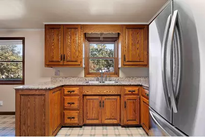 1934 Debra Lane, Green Bay, WI 54302 - Photo 2