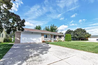 345 Lee Street, Denmark, WI 54208 - Photo 2