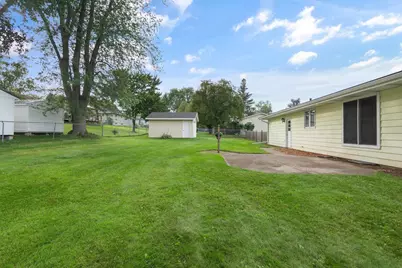 1607 Cormier Road, Green Bay, WI 54313 - Photo 26
