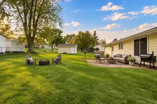 1607 Cormier Rd, Green Bay, WI 54313 - Photo 44