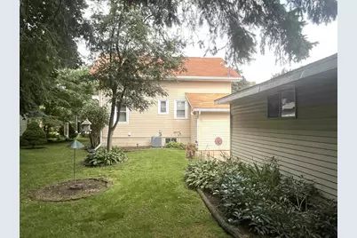 305 Victoria Street, Green Bay, WI 54302 - Photo 20